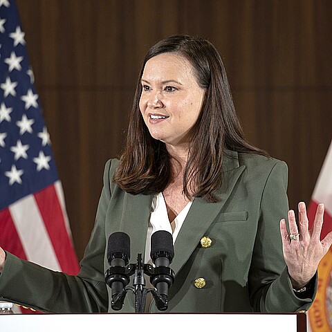 Fiscal arremete contra Biden