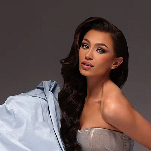 La modelo estadounidense renunció a su corona de belleza 