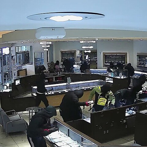 Asaltan a famosa joyería