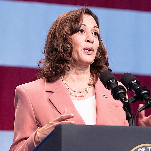 Vice President Kamala Harris announces the formation of the Economic Opportunity Coalition to invest in underserved communities at Restoration Plaza in 2022