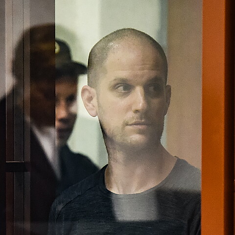 Wall Street Journal Evan Gershkovich in a Russian courtroom