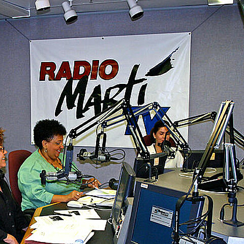 Radio/TV Martí staff put on leave after Trump orders cuts