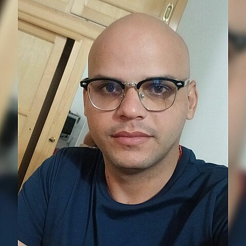 Periodista cubano José Luis Tan Estrada