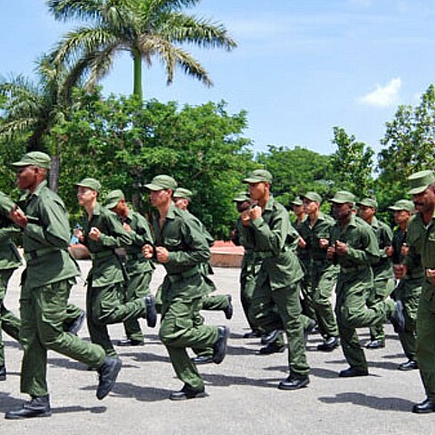 Servicio Militar en Cuba