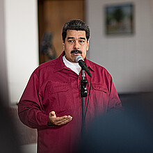 Venezuelan President, Nicolás Maduro, talk with journalists before travel to Cuba.
