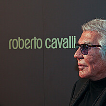 Roberto Cavalli se convierte en papá por sexta vez a los 82 años