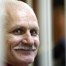 Varios líderes de Bielorrusia y organizaciones internacionales denunciaron estas sentencias