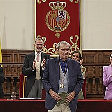 El poeta venezolano Rafael Cadenas recibe el Premio Cervantes 2023 de manos del rey Felipe VI