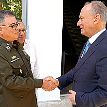 Generales Álvarez Casas y Pátrushev reunidos en La Habana en marzo de 2023