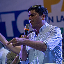 El candidato presidencial Otto Sonnenholzner