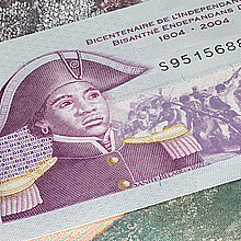 Close up to 10 Gourde or Gourdes of the Republic of Haiti