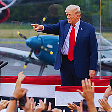 El candidato presidencial del Partido Republicano, el expresidente Donald J. Trump, en Asheboro, Carolina del Norte, EE.UU.