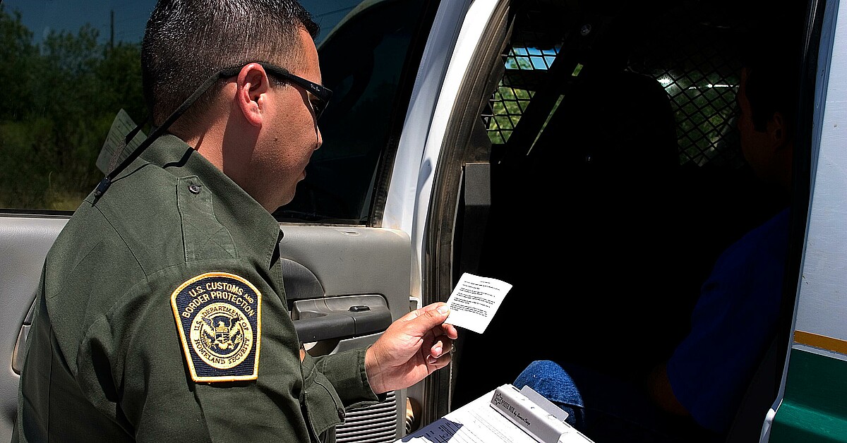 U.S. Border Patrol, El Paso Sheriff arrest ex-convict linked to Barrio ...